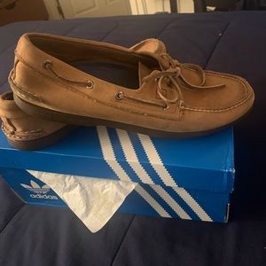 size 11 Sperrys